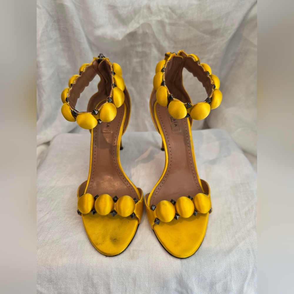 Yellow Alaia Bombe Women's Heels
